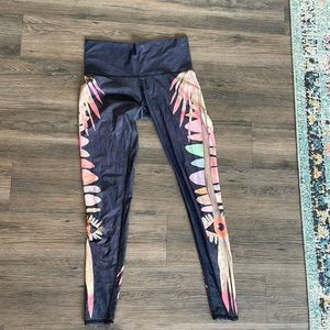 Teeki Leggings Size Small (S)